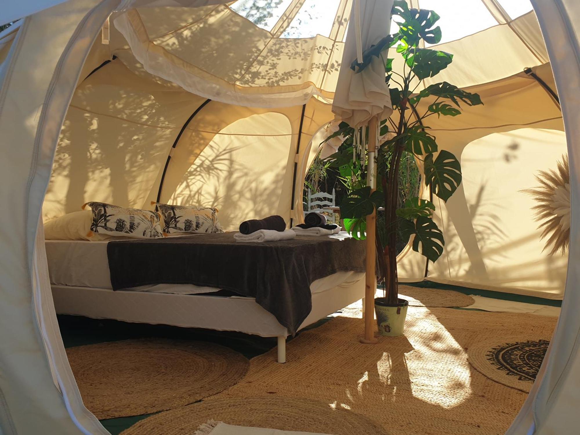 Le Jeklo Luxury tent *