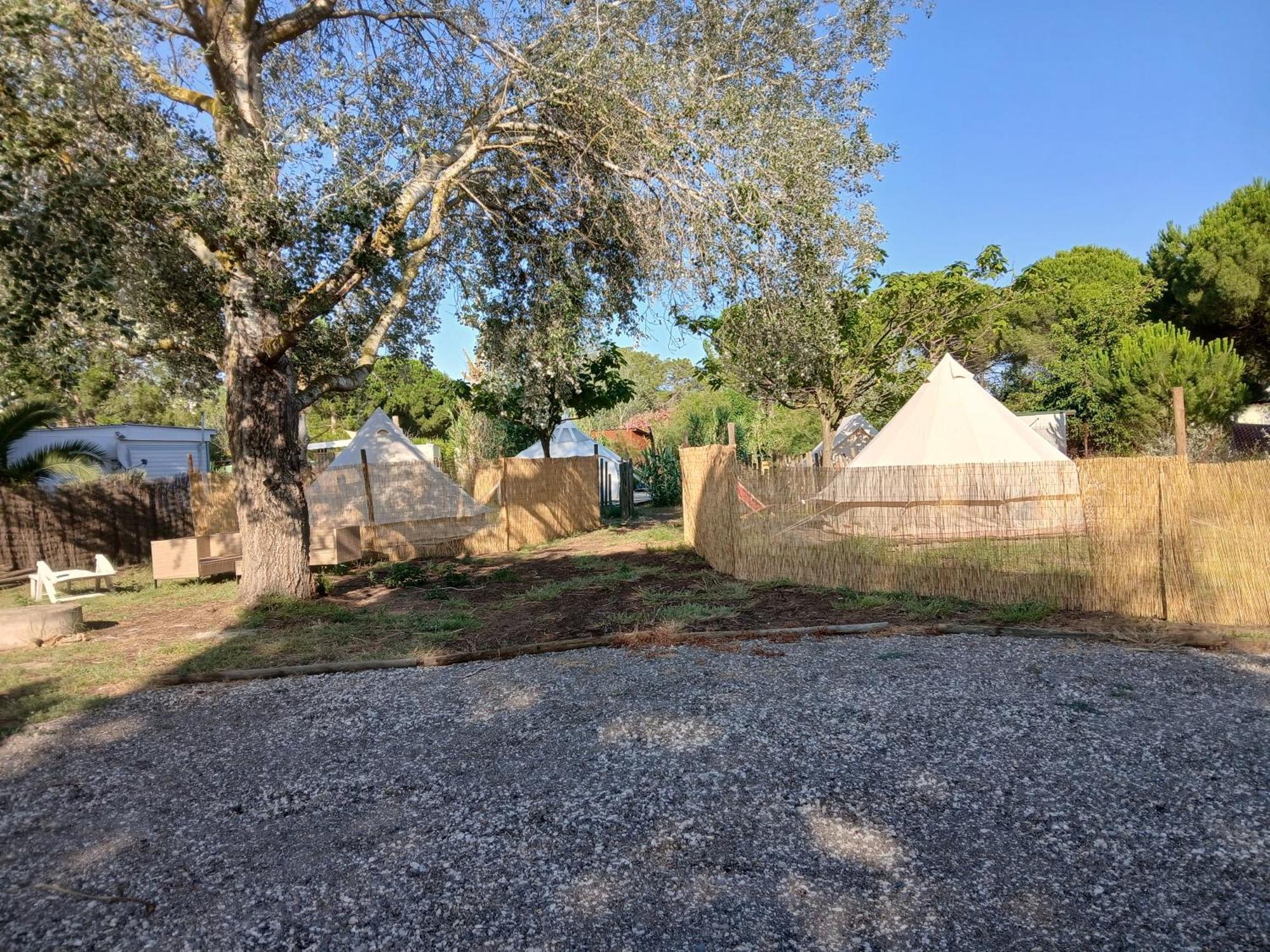 Luxury tent Le Jeklo Vias