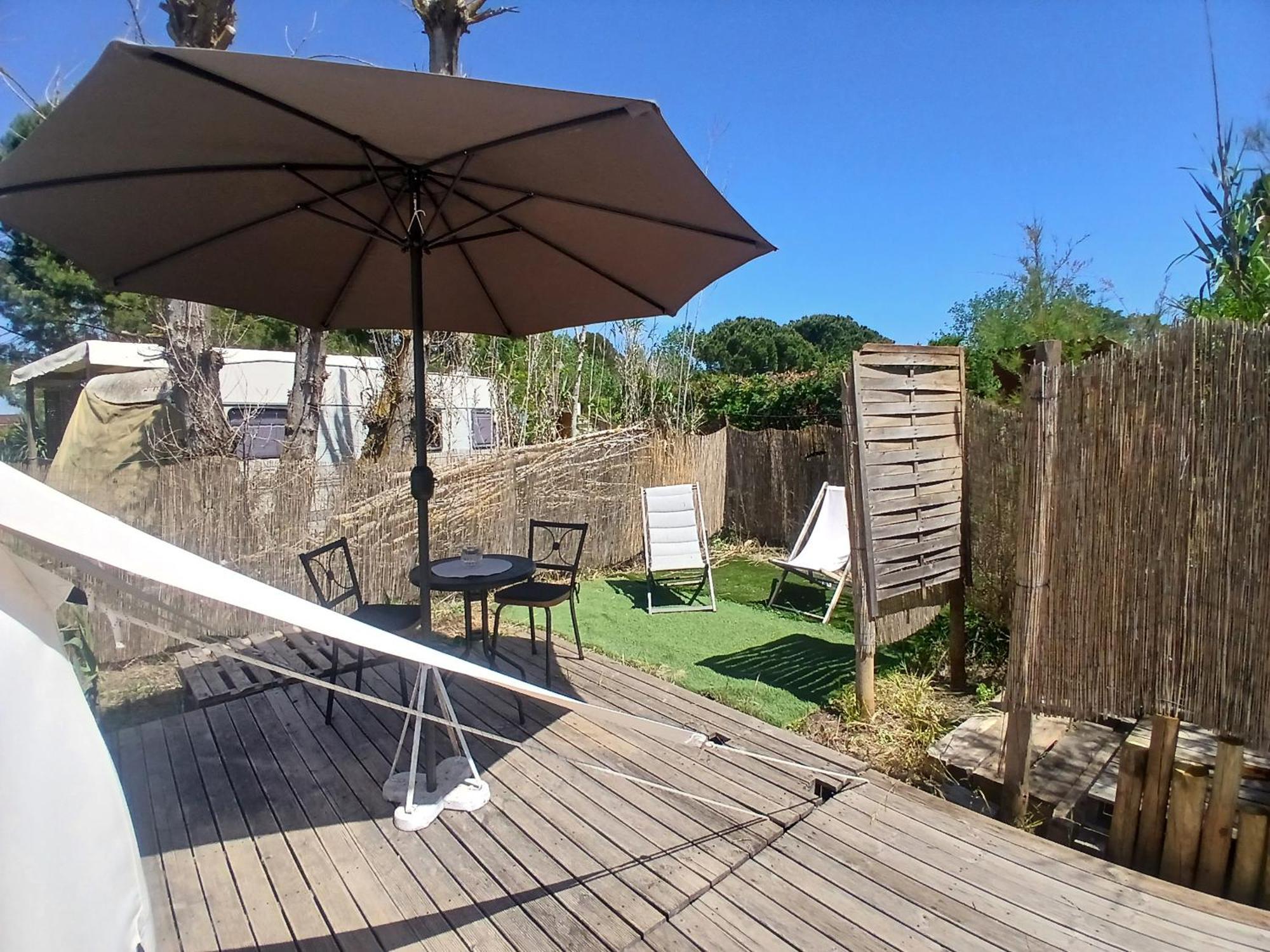Luxury tent Le Jeklo
